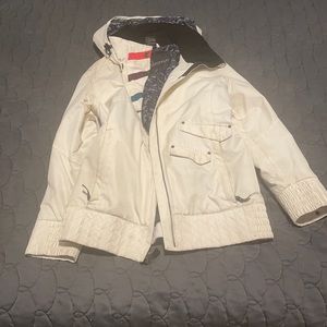 Obermeyer women’s white ski jacket size 8